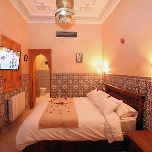Uitgebreide Kamer met een King Size Bed